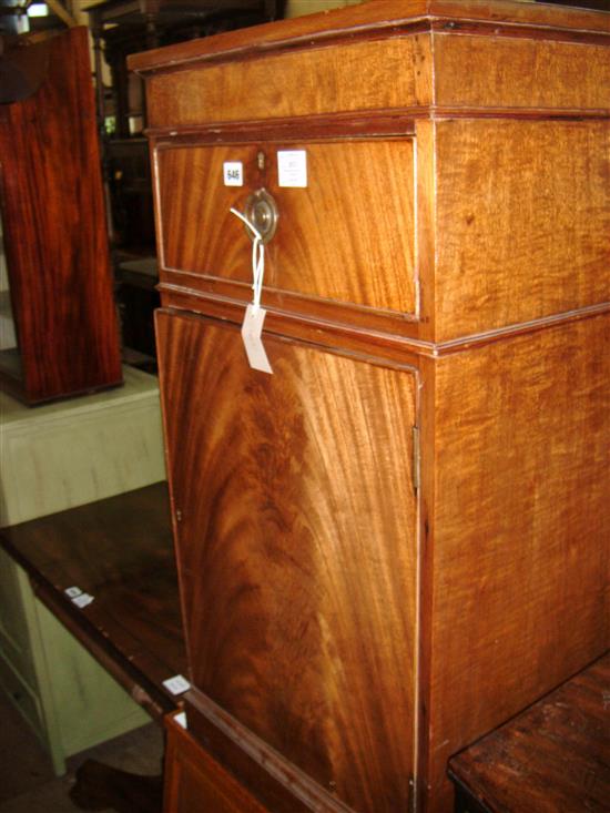 Mahogany pedestal cupboard(-)